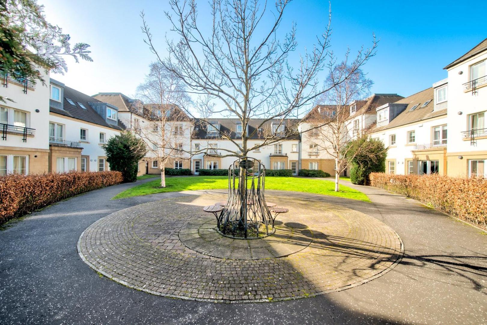 Appartement Guestready - Bright Near New Town
